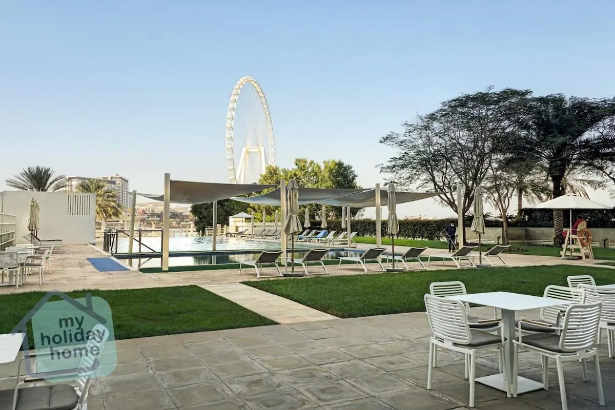 Full Canal View - High Floor Dubai Apartment