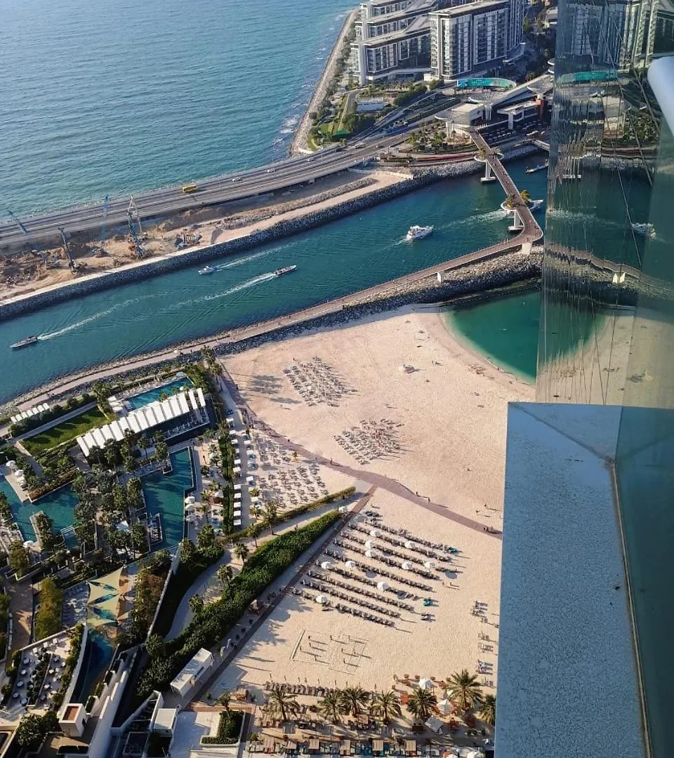 Full Canal View - High Floor Dubai Apartment