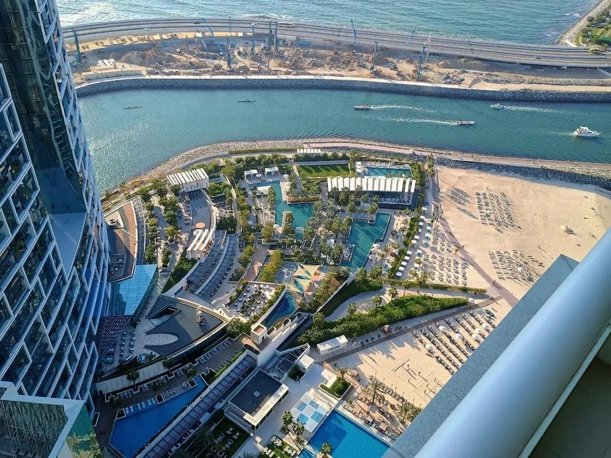 Full Canal View - High Floor Dubaj Spojené arabské emiráty