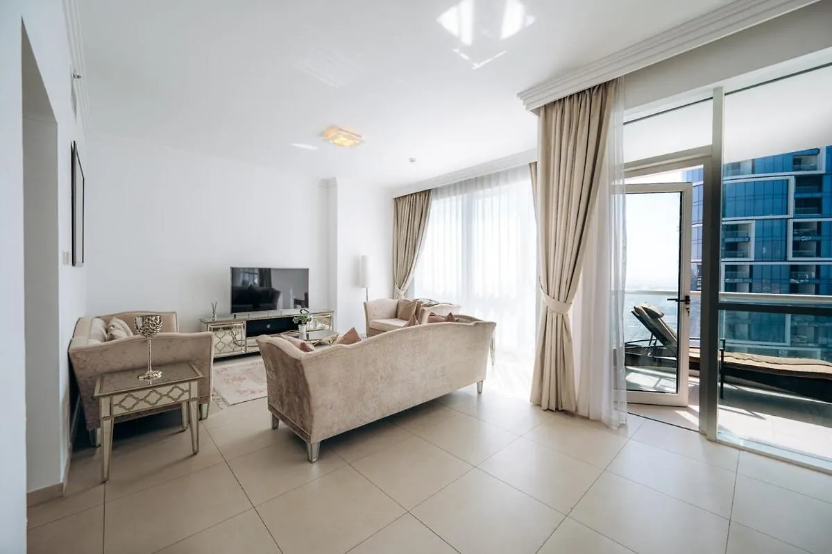Full Canal View - High Floor Dubaj Apartmán